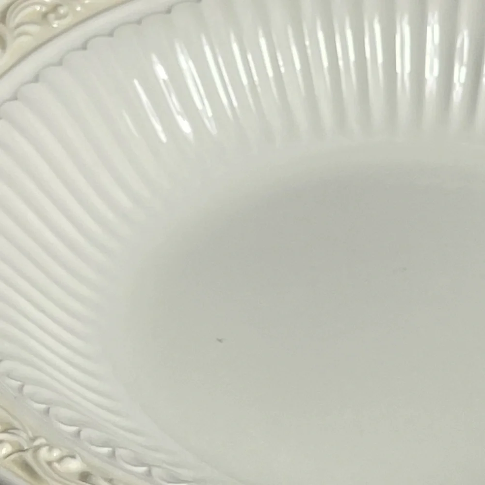 Butler's Corner By Lenox 9 3/8 Ind. Pasta Cream/White Embossed Ceramic Bowl